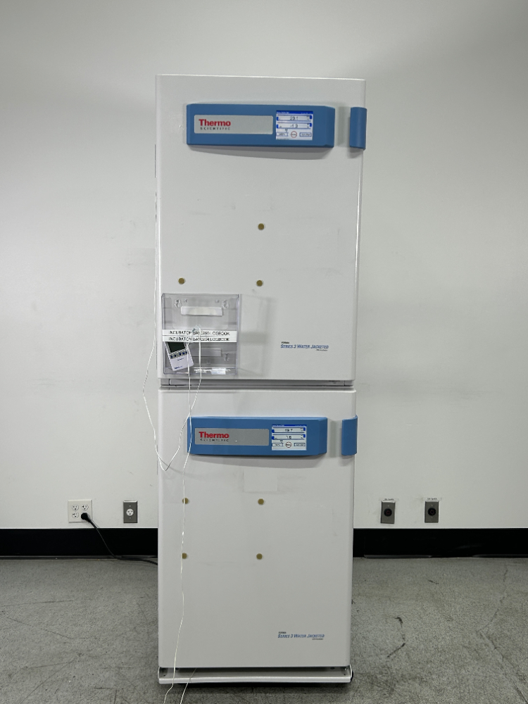 Image of Thermo Scientific Forma Series 3 Water Jacketed Doublestack CO2 Incubator
